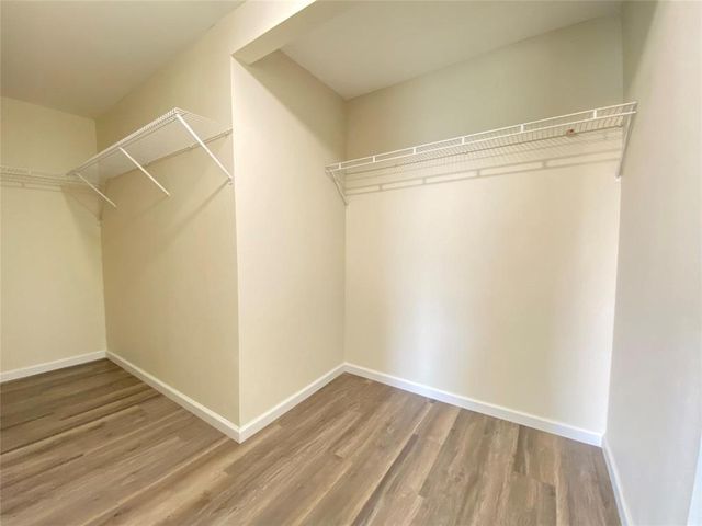 301 Old Bayou Drive, Dickinson, TX 77539