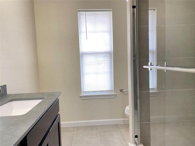 301 Old Bayou Drive, Dickinson, TX 77539