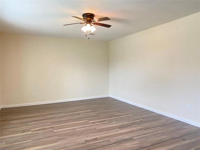 301 Old Bayou Drive, Dickinson, TX 77539