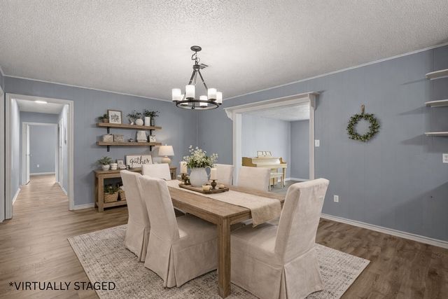 409 Greenleaf Drive, Lacy Lakeview, TX 76705