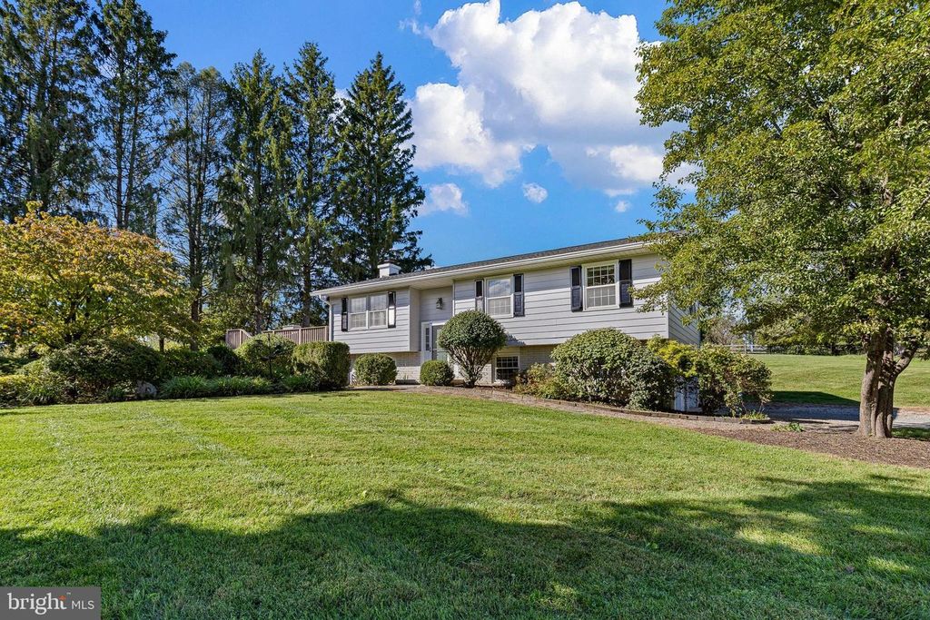 1632 CLEARVIEW DR, Chester Springs, PA 19425 — photo 4