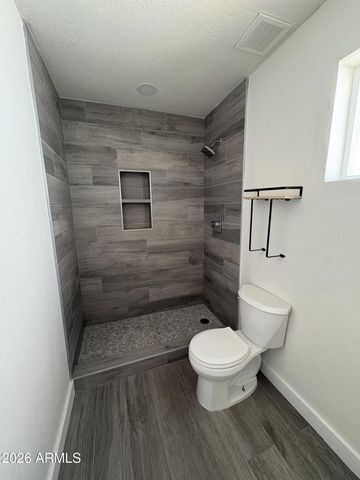 1718 E GLENROSA Avenue, Phoenix, AZ 85016