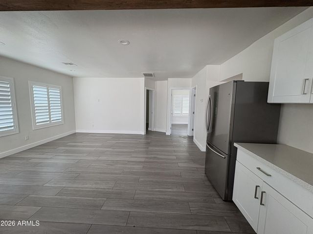 1718 E GLENROSA Avenue, Phoenix, AZ 85016