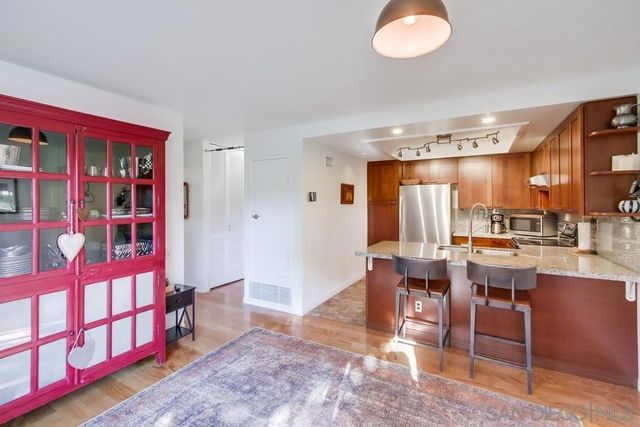 9806 Rimpark Way, San Diego, CA 92124