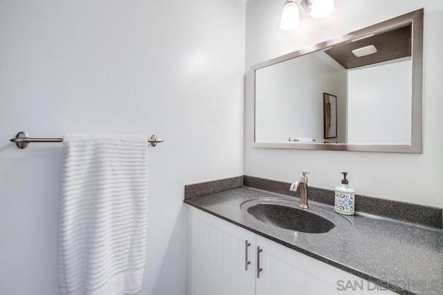 9806 Rimpark Way, San Diego, CA 92124