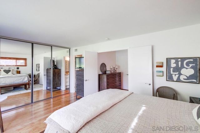 9806 Rimpark Way, San Diego, CA 92124