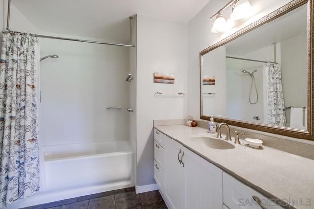 9806 Rimpark Way, San Diego, CA 92124