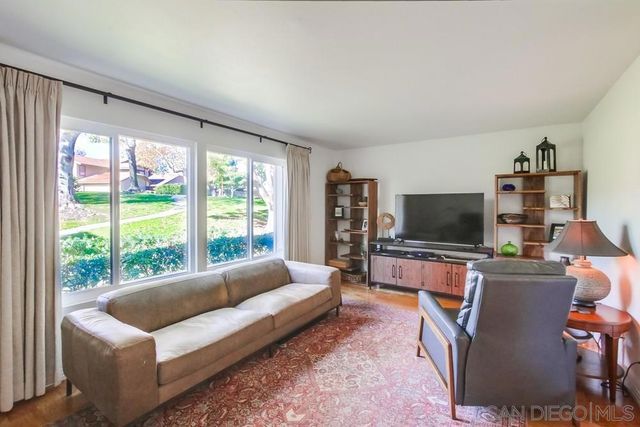 9806 Rimpark Way, San Diego, CA 92124