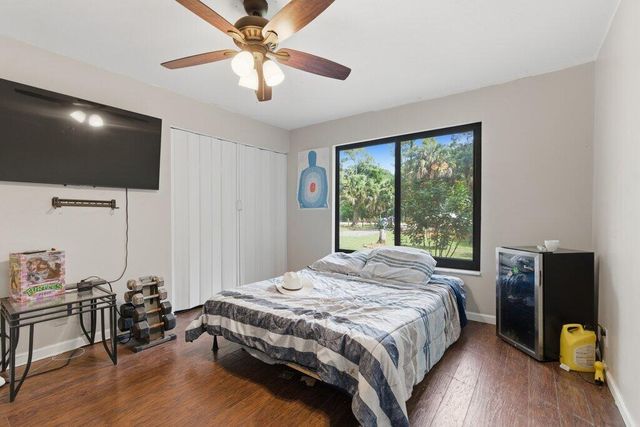 16888 Hialeah Drive W, The Acreage, FL 33470