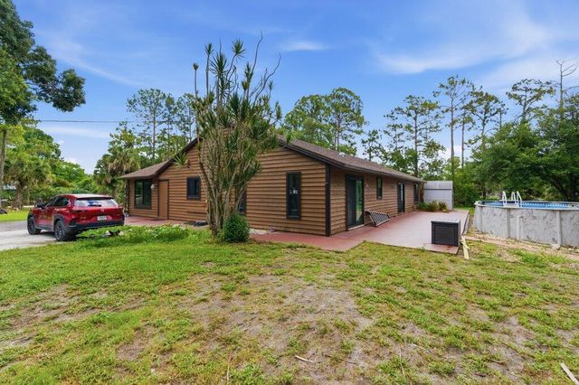 16888 Hialeah Drive W, The Acreage, FL 33470