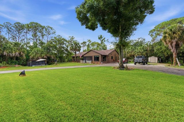16888 Hialeah Drive W, The Acreage, FL 33470