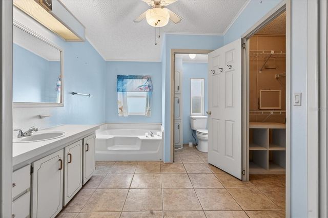 6399 LOLLY BAY LOOP NE, Winter Haven, FL 33881