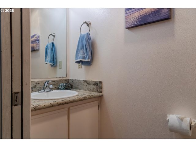 4001 12TH ST CUT OFF Se 5, Salem, OR 97302