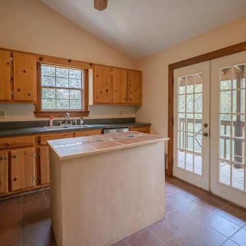 275 Spring Creek Road, Delano, TN 37325