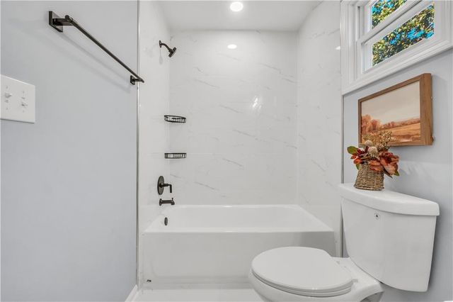 7074 Babbling Brook Drive, Jonesboro, GA 30236