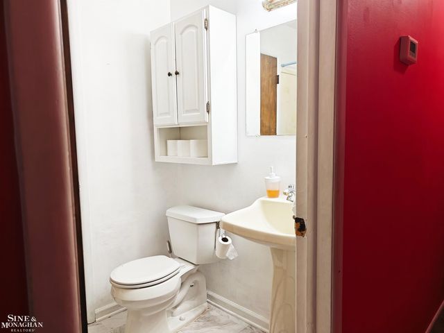 28300 Roy Boulevard, Saint Clair Shores, MI 48081