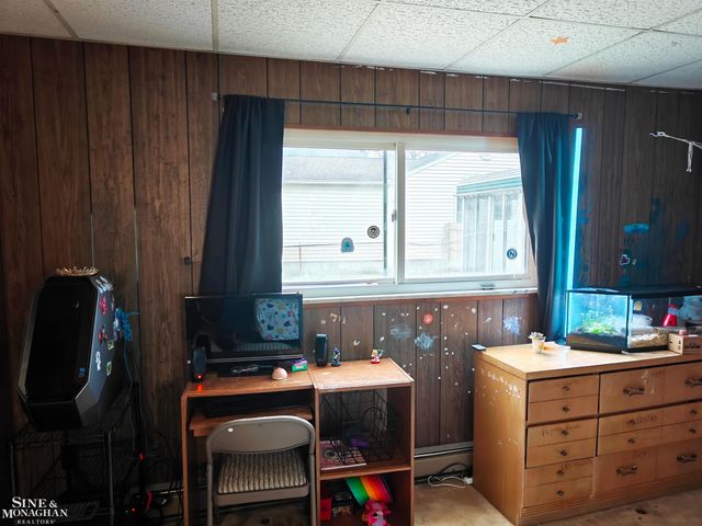 28300 Roy Boulevard, Saint Clair Shores, MI 48081