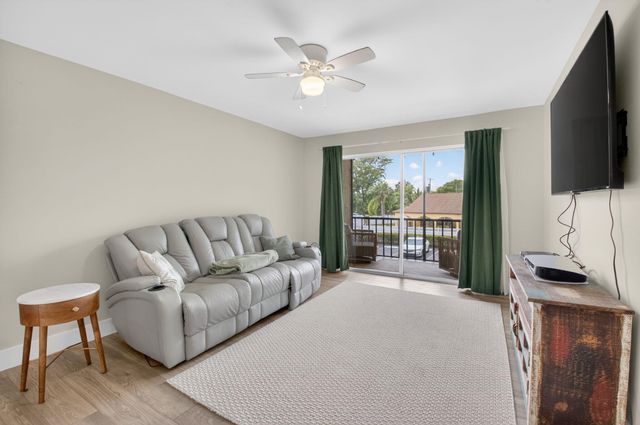 480 NW 20th Street 205, Boca Raton, FL 33431