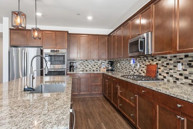 29100 Redwood, Menifee, CA 92584