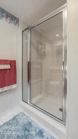 8508 Atrium Dr 1101, Louisville, KY 40220
