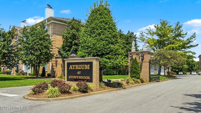 8508 Atrium Dr 1101, Louisville, KY 40220