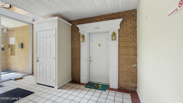 8508 Atrium Dr 1101, Louisville, KY 40220