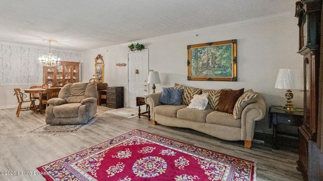 8508 Atrium Dr 1101, Louisville, KY 40220