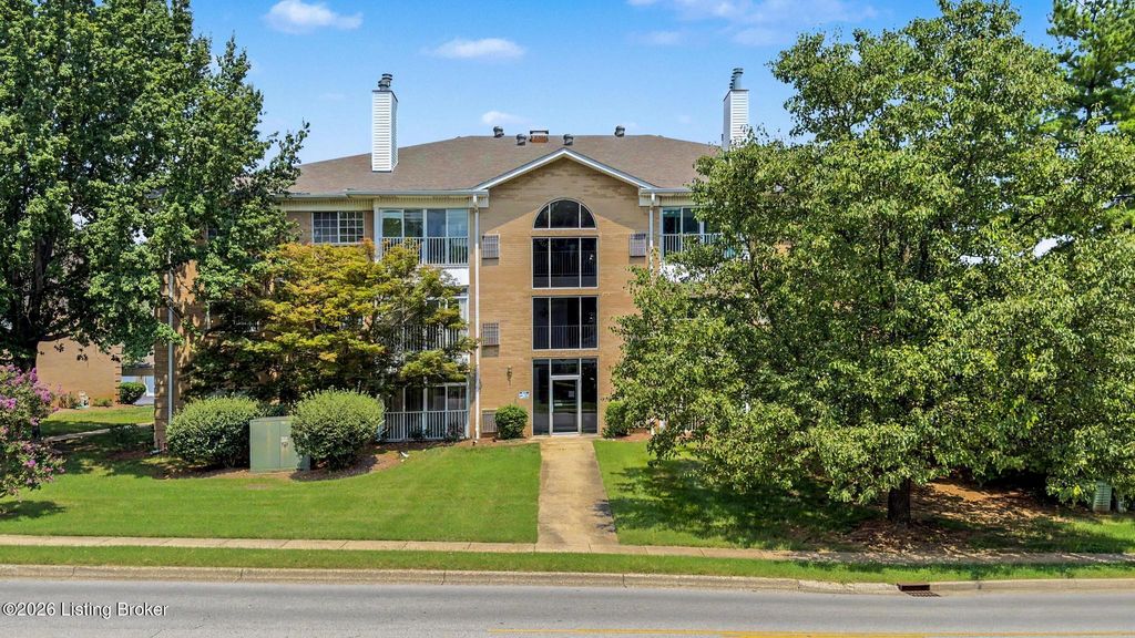 8508 Atrium Dr 1101, Louisville, KY 40220