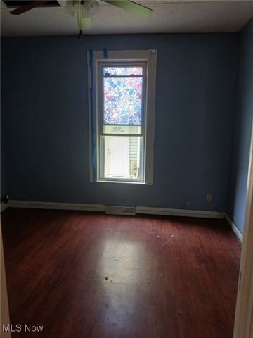 322 W 9th Street, Lorain, OH 44052