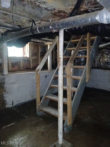 322 W 9th Street, Lorain, OH 44052