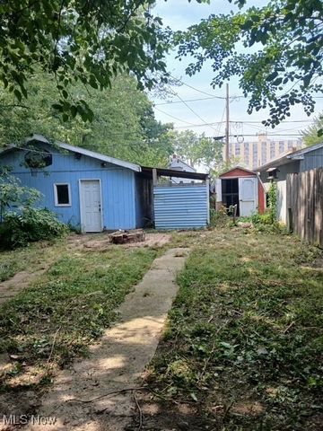 322 W 9th Street, Lorain, OH 44052