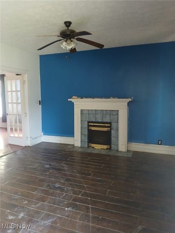 322 W 9th Street, Lorain, OH 44052