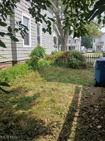 322 W 9th Street, Lorain, OH 44052