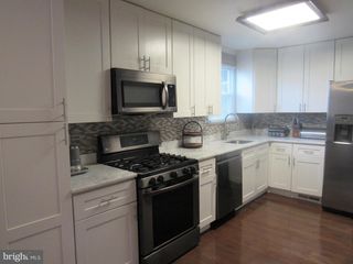 412 AVON PL, Philadelphia, PA 19116
