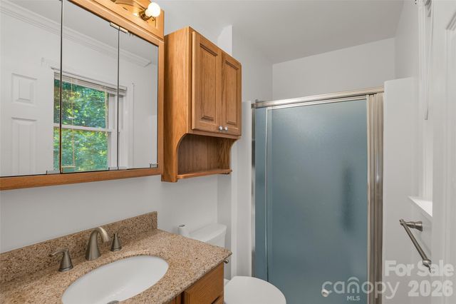 709 Forest Ridge Drive, Hendersonville, NC 28791