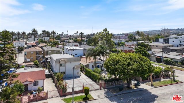 2754 S Cloverdale Avenue, Los Angeles, CA 90016