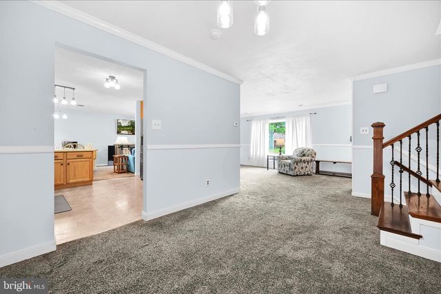 2 CATHY ANN DR, Reading, PA 19606