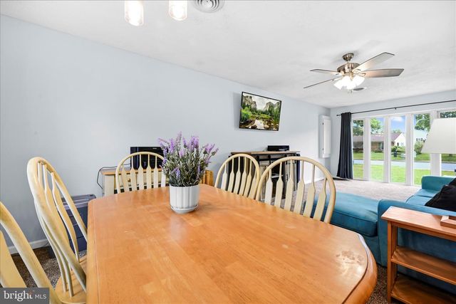 2 CATHY ANN DR, Reading, PA 19606