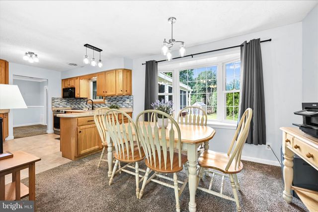 2 CATHY ANN DR, Reading, PA 19606