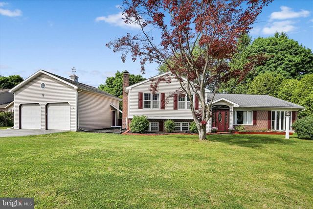2 CATHY ANN DR, Reading, PA 19606