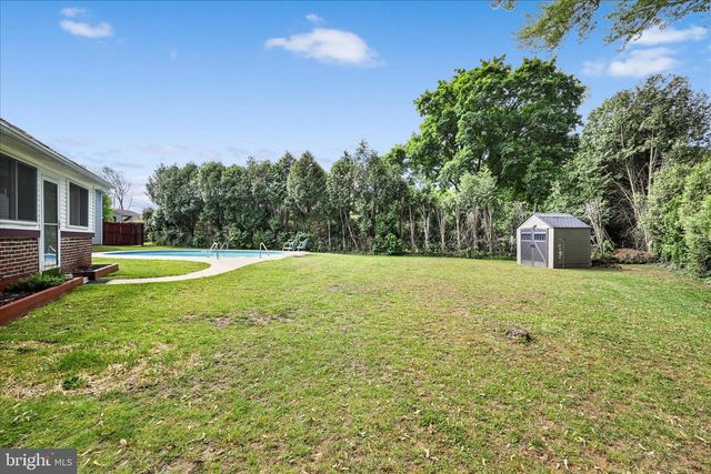 2 CATHY ANN DR, Reading, PA 19606