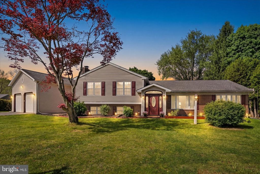 2 CATHY ANN DR, Reading, PA 19606