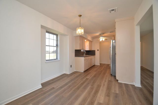 15573 Fm 1887 Road, Hempstead, TX 77445