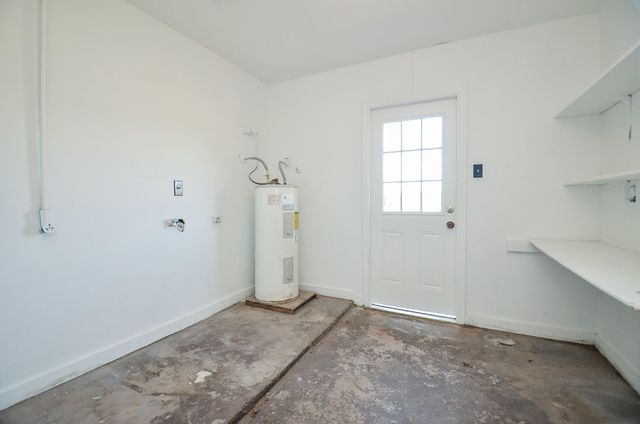 15573 Fm 1887 Road, Hempstead, TX 77445