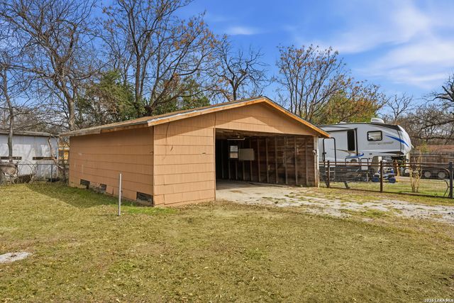 415 Helena, San Antonio, TX 78204