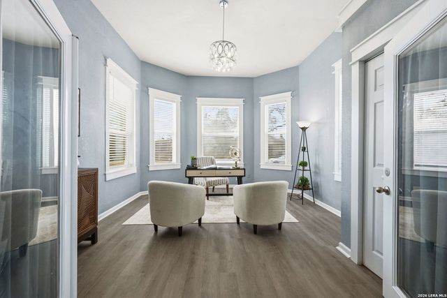 415 Helena, San Antonio, TX 78204