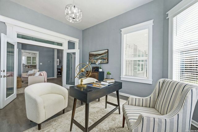 415 Helena, San Antonio, TX 78204