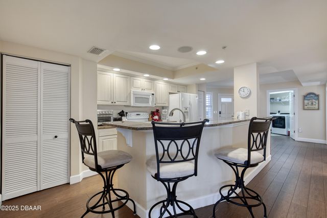 3315 S Atlantic Ave Apt 705, Daytona Beach Shores, FL 32118