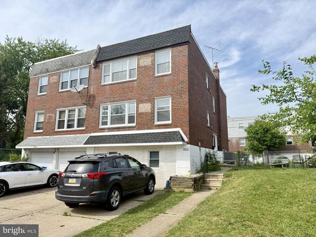 10838 LOCKART CT, Philadelphia, PA 19116