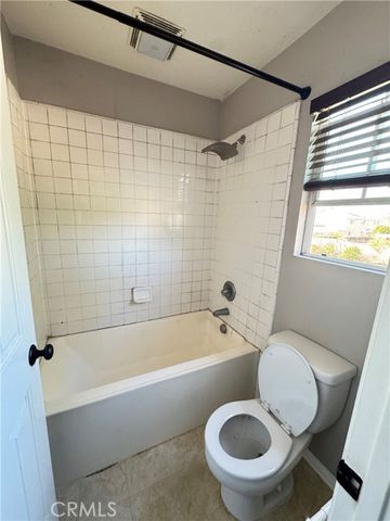 6340 Peach Blossom, Eastvale, CA 92880